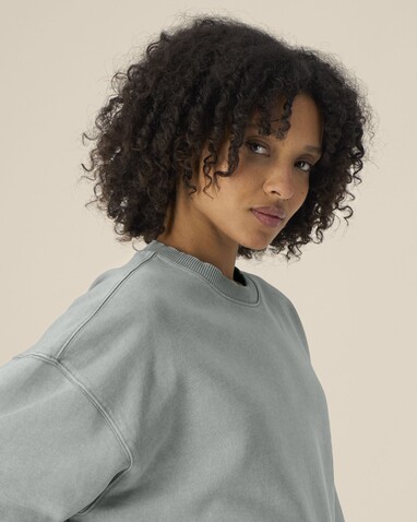 Radder 2.0 Vintage - Das Oversized Garment-Dyed Rundhals-Unisex-Sweatshirt - G. Dyed Misty Grey - XXL bedrucken, Art.-Nr. STSU210C1572X Radder 2.0 Vintage - Das Oversized Garment-Dyed Rundhals-Unisex-Sweatshirt - G. Dyed Misty Grey - XXL bedrucken, Art.-Nr. STSU210C1572X