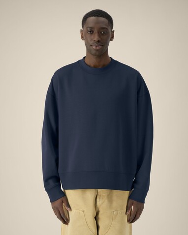 Ryler - Das Boxy Rundhals-Unisex-Sweatshirt aus recycelter Baumwolle - French Navy - XXL bedrucken, Art.-Nr. STSU255C7272X Ryler - Das Boxy Rundhals-Unisex-Sweatshirt aus recycelter Baumwolle - French Navy - XXL bedrucken, Art.-Nr. STSU255C7272X