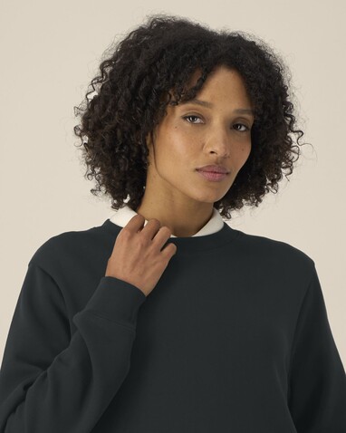 Stella Thinker - Das Damen-Rundhals-Sweatshirt aus recycelter Baumwolle - Black - L bedrucken, Art.-Nr. STSW254C0021L Stella Thinker - Das Damen-Rundhals-Sweatshirt aus recycelter Baumwolle - Black - L bedrucken, Art.-Nr. STSW254C0021L