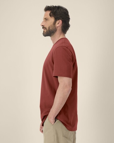 Creator 2.0 - Das Iconic Unisex-T-Shirt - Earthy Red - L bedrucken, Art.-Nr. STTU169C1501L