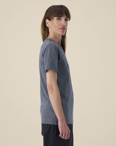 RE-Creator - Das Unisex-T-Shirt aus recycelter Baumwolle - RE-Navy - L bedrucken, Art.-Nr. STTU787C6011L