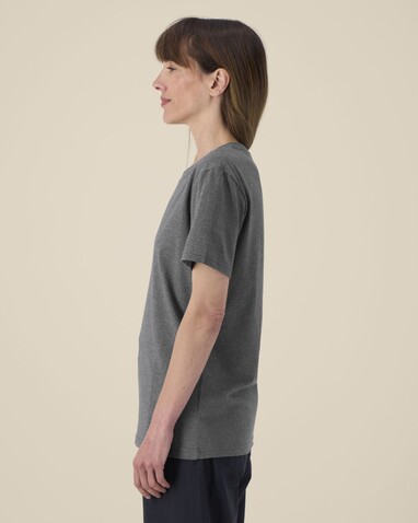 RE-Creator - Das Unisex-T-Shirt aus recycelter Baumwolle - RE-Black - XS bedrucken, Art.-Nr. STTU787C600XS RE-Creator - Das Unisex-T-Shirt aus recycelter Baumwolle - RE-Black - XS bedrucken, Art.-Nr. STTU787C600XS