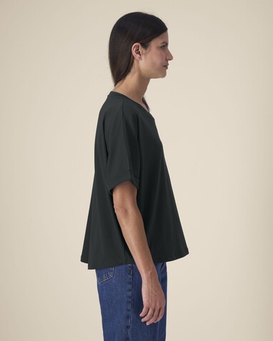 Stella Collider - Das Oversized Damen-T-Shirt mit gekrempelten Ärmeln - Black - L bedrucken, Art.-Nr. STTW089C0021L Stella Collider - Das Oversized Damen-T-Shirt mit gekrempelten Ärmeln - Black - L bedrucken, Art.-Nr. STTW089C0021L