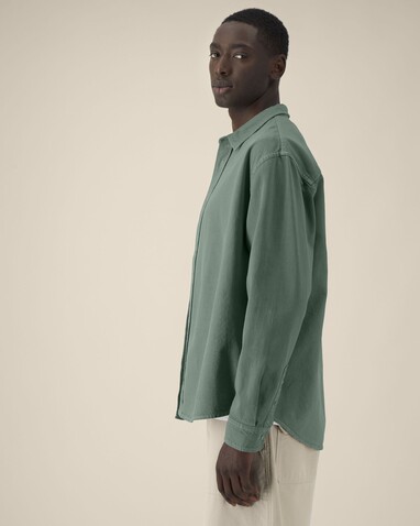 Worker Shirt - Das Relaxed Unisex-Hemd - G. Dyed Green Bay - M bedrucken, Art.-Nr. STWU975C1601M