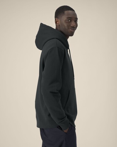 Gamechanger - Der Unisex-Hoodie aus recycelter Baumwolle - Black - 4XL bedrucken, Art.-Nr. STSU257C0024X Gamechanger - Der Unisex-Hoodie aus recycelter Baumwolle - Black - 4XL bedrucken, Art.-Nr. STSU257C0024X