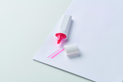 Textmarker RPET - Neon Fuchsia bedrucken, Art.-Nr. MO2427-72 Textmarker RPET - Neon Fuchsia bedrucken, Art.-Nr. MO2427-72
