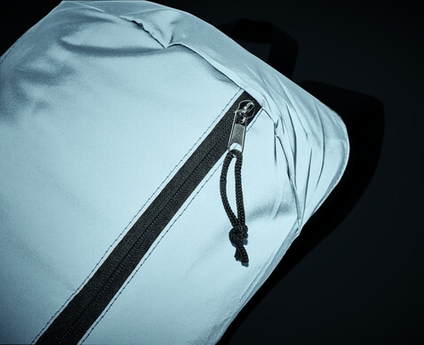 Reflektierender Rucksack 600D - Mattsilber bedrucken, Art.-Nr. MO6131-16 Reflektierender Rucksack 600D - Mattsilber bedrucken, Art.-Nr. MO6131-16