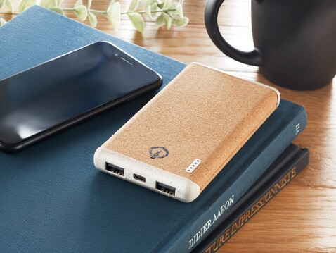 Powerbank mit Ladestation - Beige bedrucken, Art.-Nr. MO6844-13