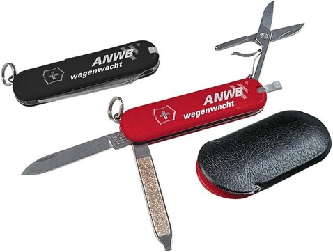 Victorinox Taschenmesser Classic SD | 7 Funktionen – Rot bedrucken, Art.-Nr. 008999999_3937 Victorinox Taschenmesser Classic SD | 7 Funktionen – Rot bedrucken, Art.-Nr. 008999999_3937