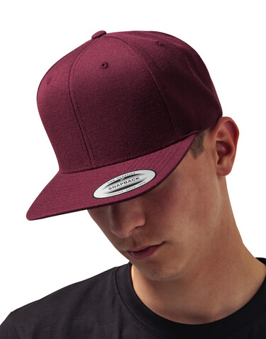 Yupoong Classic Snapback Cap, Maroon/Maroon, One Size bedrucken, Art.-Nr. 300734540