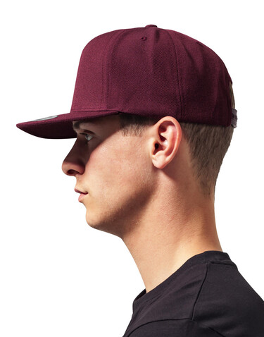 Yupoong Classic Snapback Cap, Maroon/Maroon, One Size bedrucken, Art.-Nr. 300734540