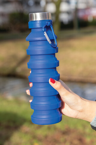 Auslaufgeschützte faltbare Silikonflasche blau bedrucken, Art.-Nr. P432.625