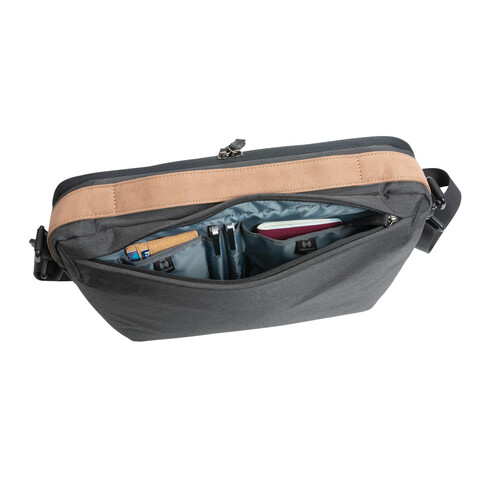 Impact AWARE™ 300D Two-Tone Deluxe 15.6&quot; Laptop-Tasche schwarz bedrucken, Art.-Nr. P732.181