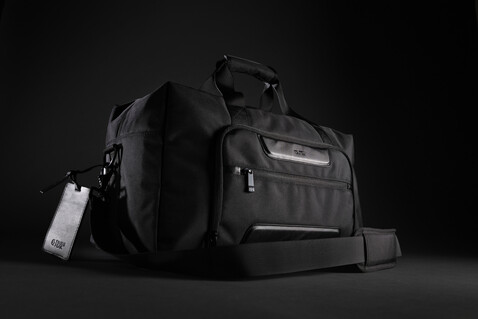 Swiss Peak AWARE™ RPET Voyager Wochenendtasche schwarz bedrucken, Art.-Nr. P707.121 Swiss Peak AWARE™ RPET Voyager Wochenendtasche schwarz bedrucken, Art.-Nr. P707.121