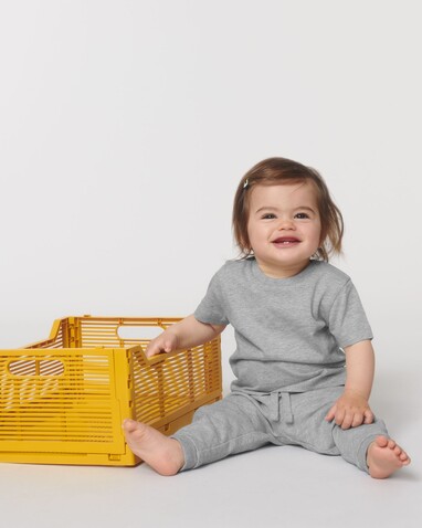 Baby Creator - Das Iconic Baby-T-Shirt - Heather Grey - 0-6 m/56-68cm bedrucken, Art.-Nr. STTB918C250B1