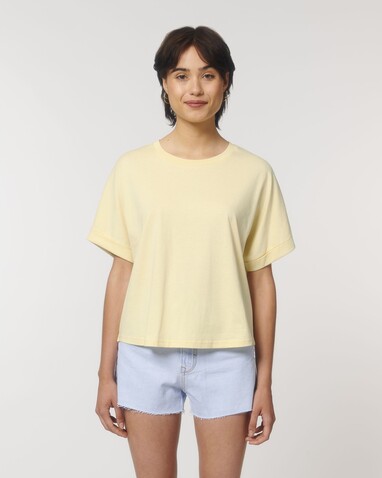 Stella Collider - Das Oversized Damen-T-Shirt mit gekrempelten Ärmeln - Butter - S bedrucken, Art.-Nr. STTW089C0781S Stella Collider - Das Oversized Damen-T-Shirt mit gekrempelten Ärmeln - Butter - S bedrucken, Art.-Nr. STTW089C0781S