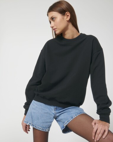 Ledger Dry - Das Boxy Rundhals-Unisex-Sweatshirt mit trockenem Griff - Black - M bedrucken, Art.-Nr. STSU798C0021M Ledger Dry - Das Boxy Rundhals-Unisex-Sweatshirt mit trockenem Griff - Black - M bedrucken, Art.-Nr. STSU798C0021M