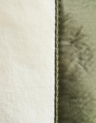 SG ACCESSORIES - BAGS Kiyomi Satin + Velvet Tote Bag, Natural/Olive Green, One Size bedrucken, Art.-Nr. 693570650