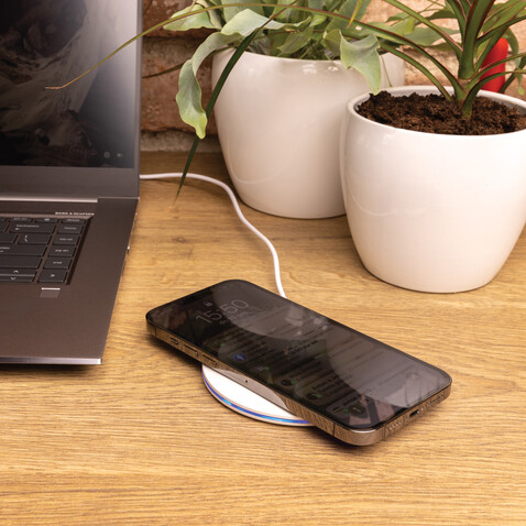 15W-Wireless-Fast-Charger aus recyceltem RCS-Kunststoff weiß bedrucken, Art.-Nr. P308.433