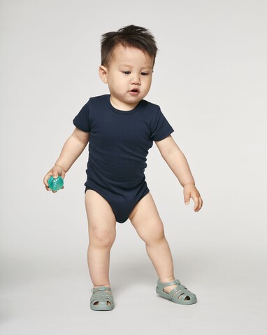Baby Body - Der kurzärmelige Baby-Body - French Navy - 9-12 m/74-80cm bedrucken, Art.-Nr. STUB103C727B9 Baby Body - Der kurzärmelige Baby-Body - French Navy - 9-12 m/74-80cm bedrucken, Art.-Nr. STUB103C727B9