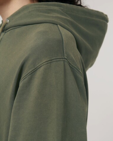Archer Vintage - Der Garment-Dyed Unisex-Hoodie aus French Terry - G. Dyed Khaki - M bedrucken, Art.-Nr. STSU040C1091M