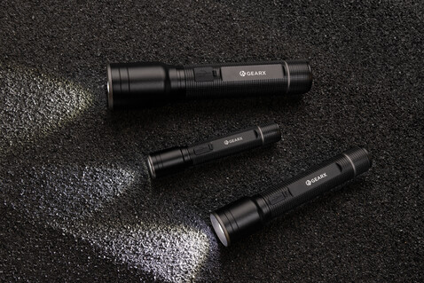 Heavy-Duty USB-Taschenlampe aus RCS recyceltem Aluminium schwarz bedrucken, Art.-Nr. P513.931