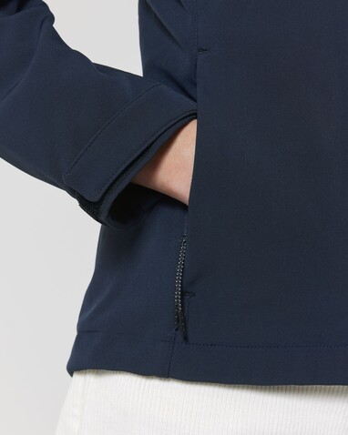 Stella Discoverer - Die Damen-Softshelljacke mit Kapuze - French Navy - S bedrucken, Art.-Nr. STJW159C7271S